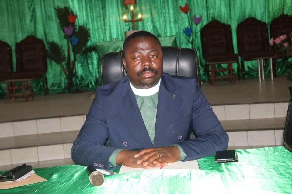 DS KATENG MWAMB Rolly